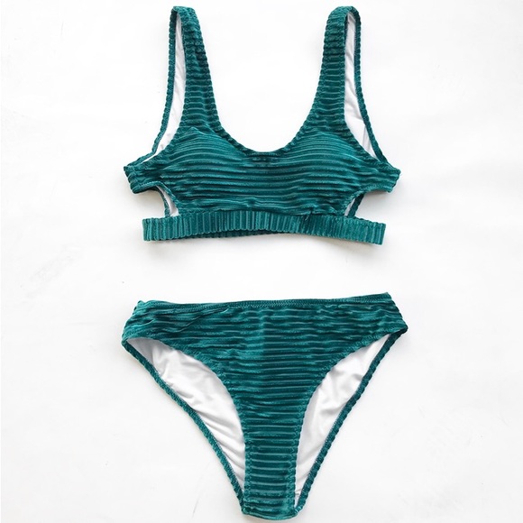 SOLD OUT - Picture 3 of 8